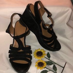 CLARKS Collection Zia Reign Black Suede Soft Cushion Wedge Heel Size 10M